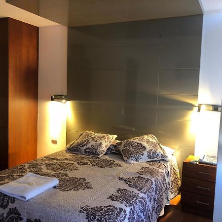 Hotel Bacastell Кіто Екстер'єр фото