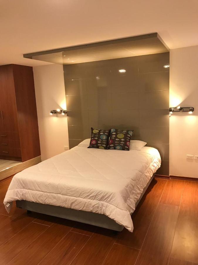 Hotel Bacastell Кіто Екстер'єр фото