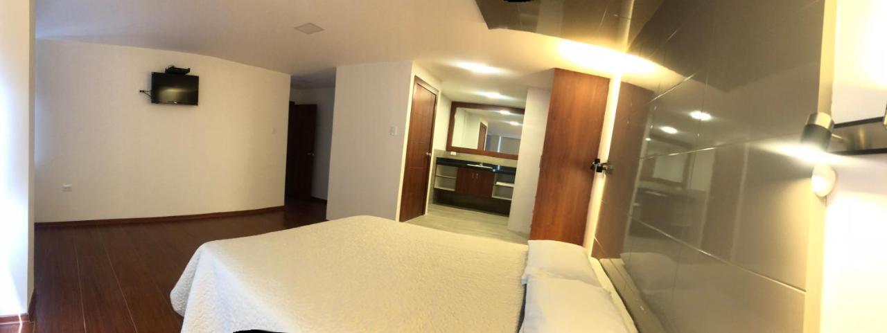 Hotel Bacastell Кіто Екстер'єр фото